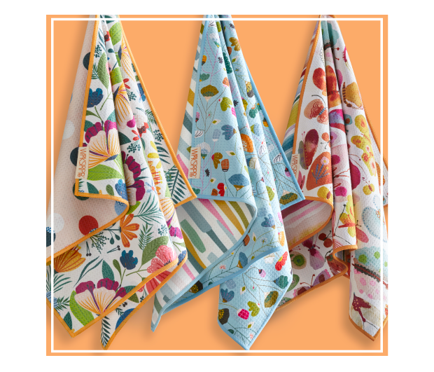 10 new microfiber kitchen towels in rainbow order